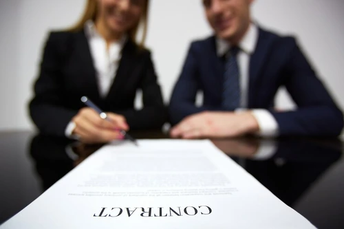 Business contracts attorney in Casablanca